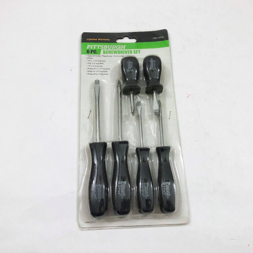 6 Piece Screwdriver Set Textured Handles Magnetic Tips New Green Package
